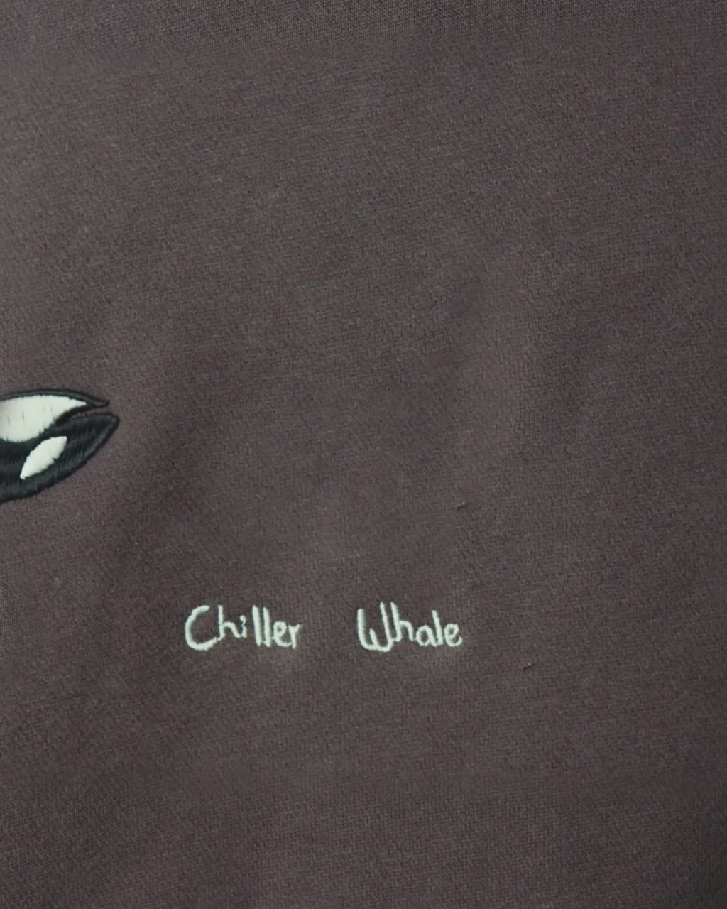 Chiller Whale Zoom out Hood